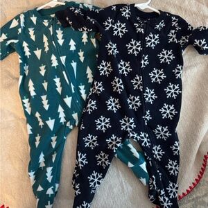 Primary Christmas Tree and Snowflake Fleece Footies